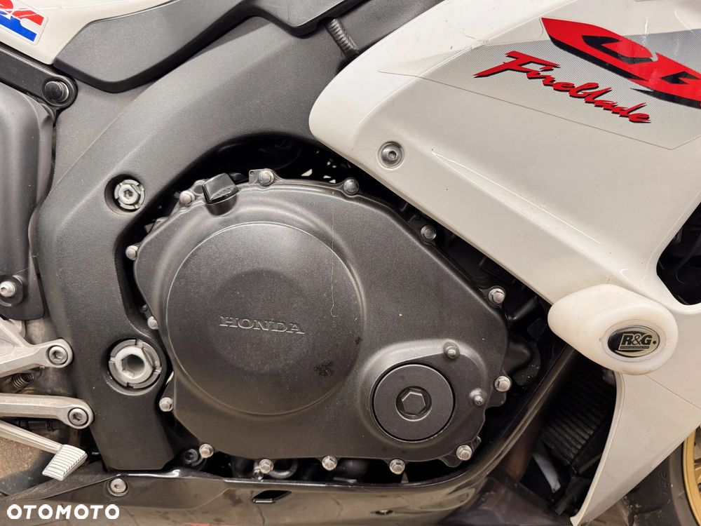Honda CBR - 7