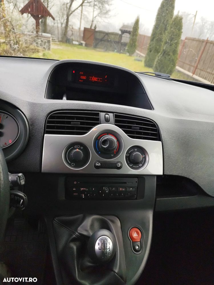 Renault Kangoo 1.5 dCI eXtrem - 10
