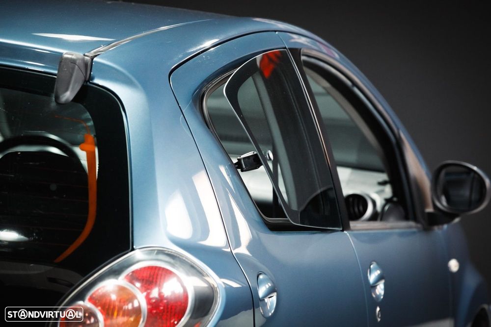 Toyota Aygo 1.0 - 8