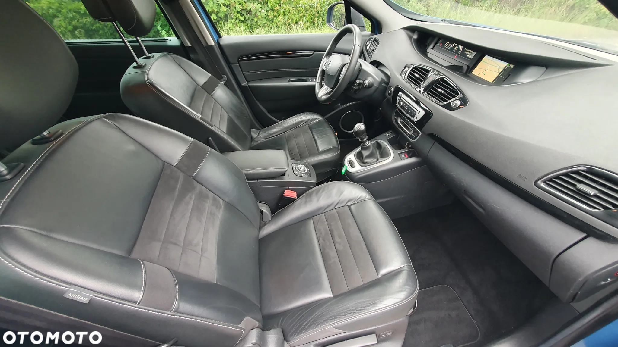Renault Scenic 1.6 dCi Energy Limited - 26