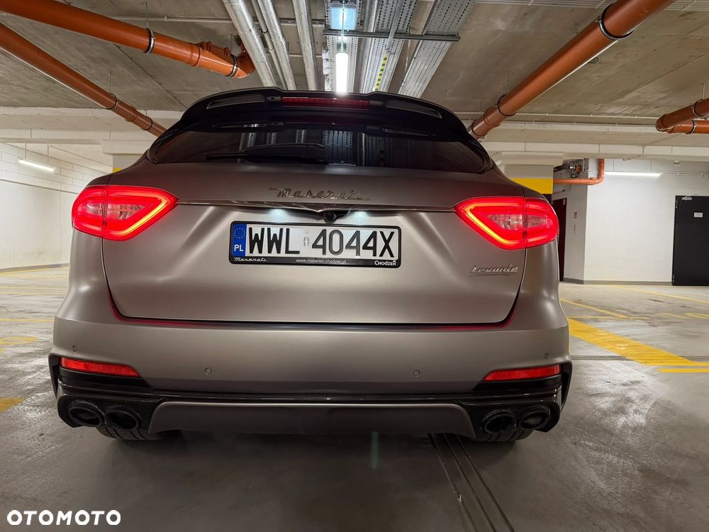 Maserati Levante Trofeo - 6
