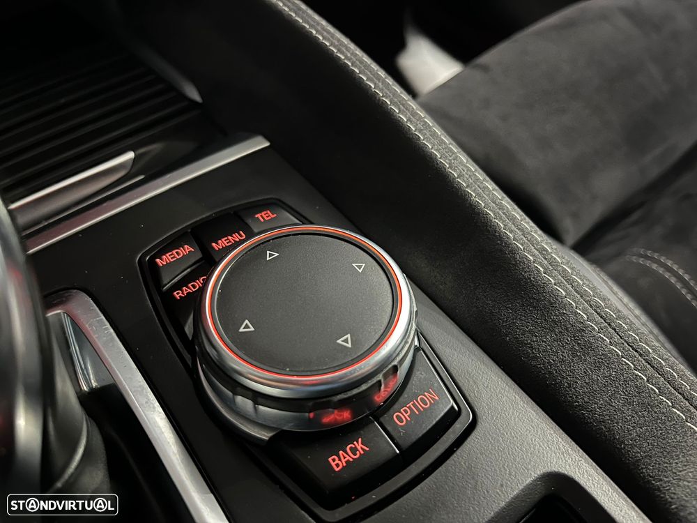 BMW X6 40 d xDrive Pack M - 28