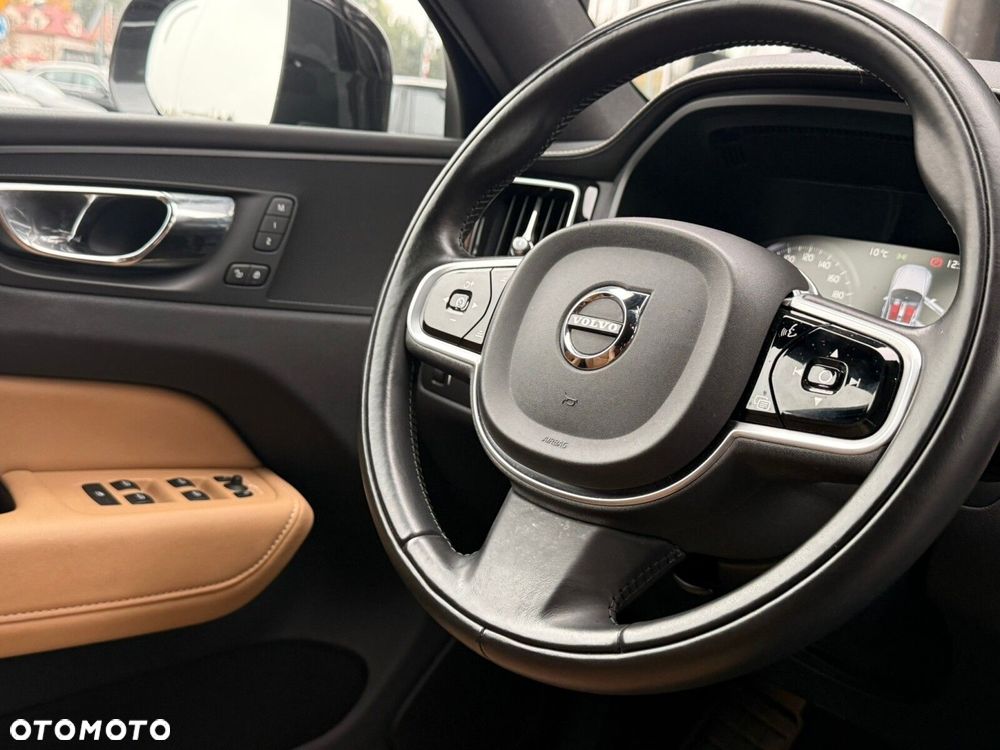 Volvo XC 60 T5 AWD Inscription - 26