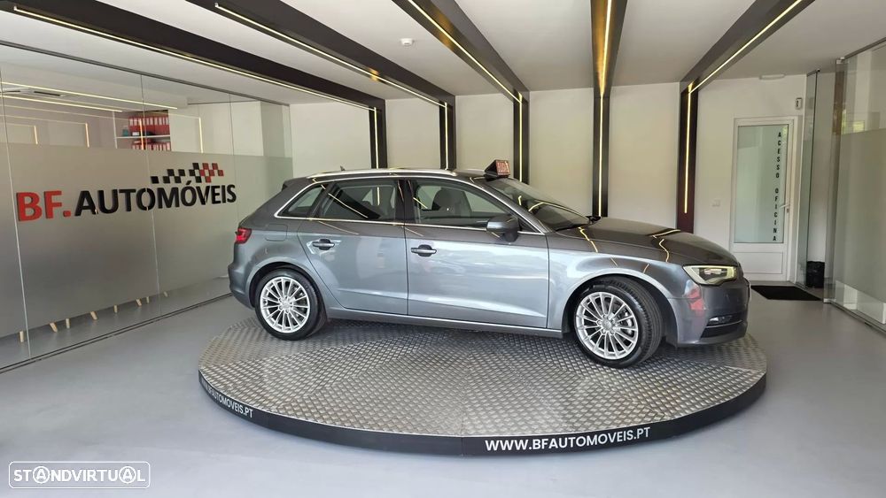 Audi A3 Sportback 1.6 TDI Sport - 8