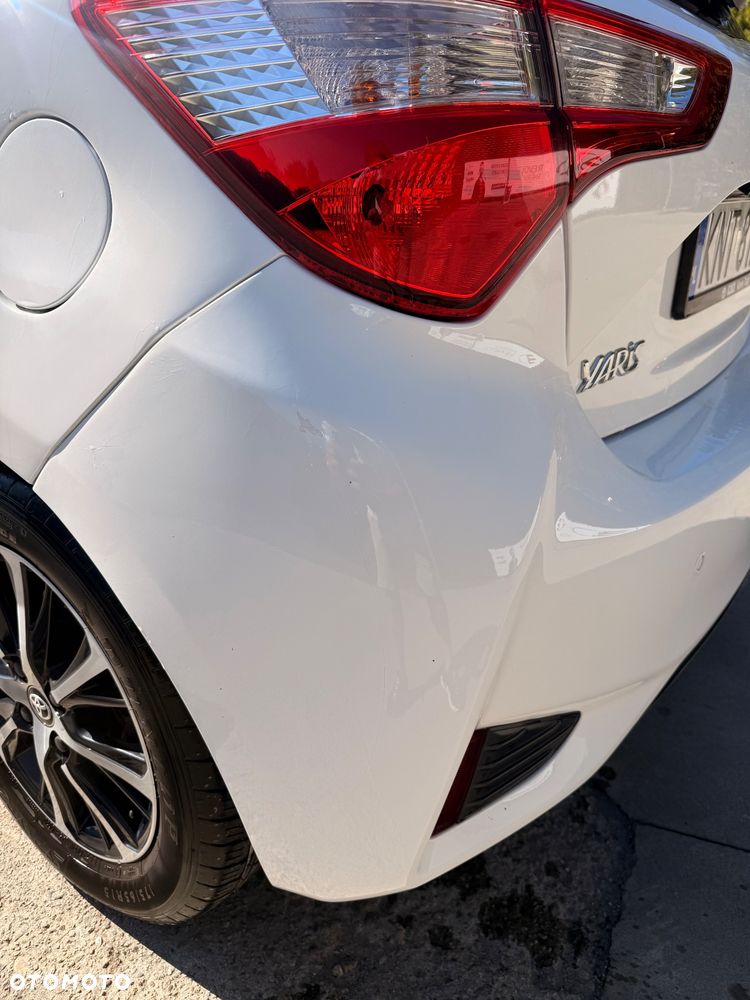 Toyota Yaris - 7