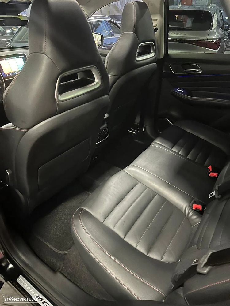 MG EHS 1.5T-GDI PHEV Luxury - 11