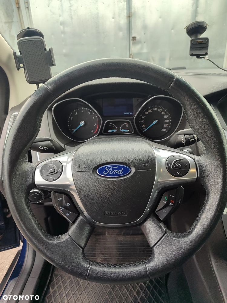 Ford Focus 1.6 EcoBoost Trend Sport - 21