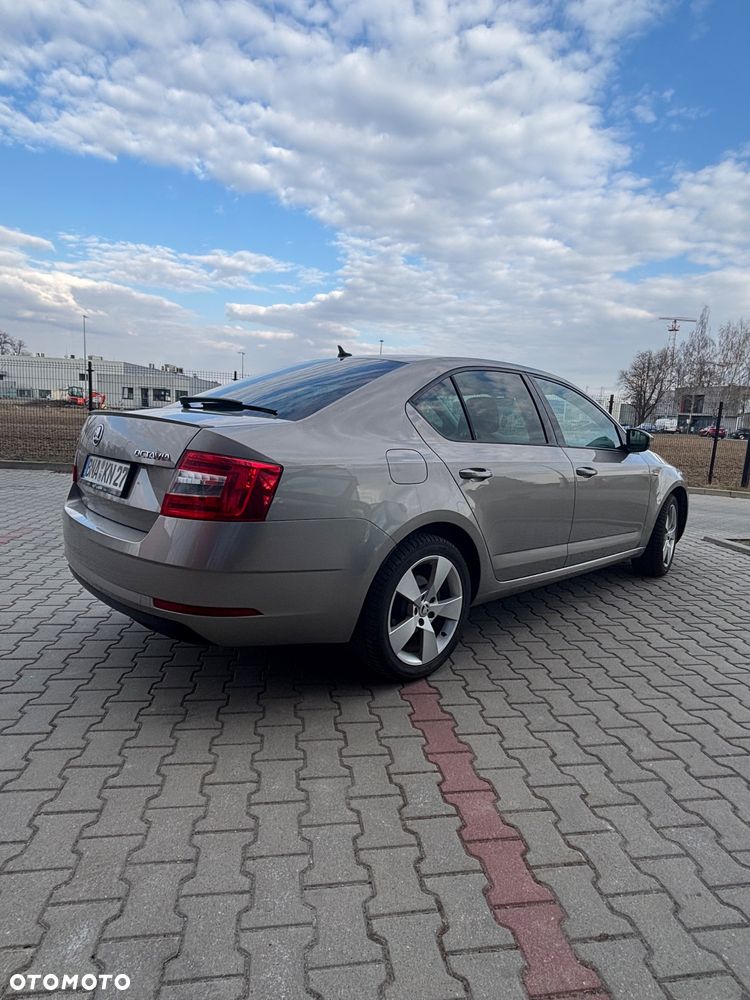 Skoda Octavia - 25