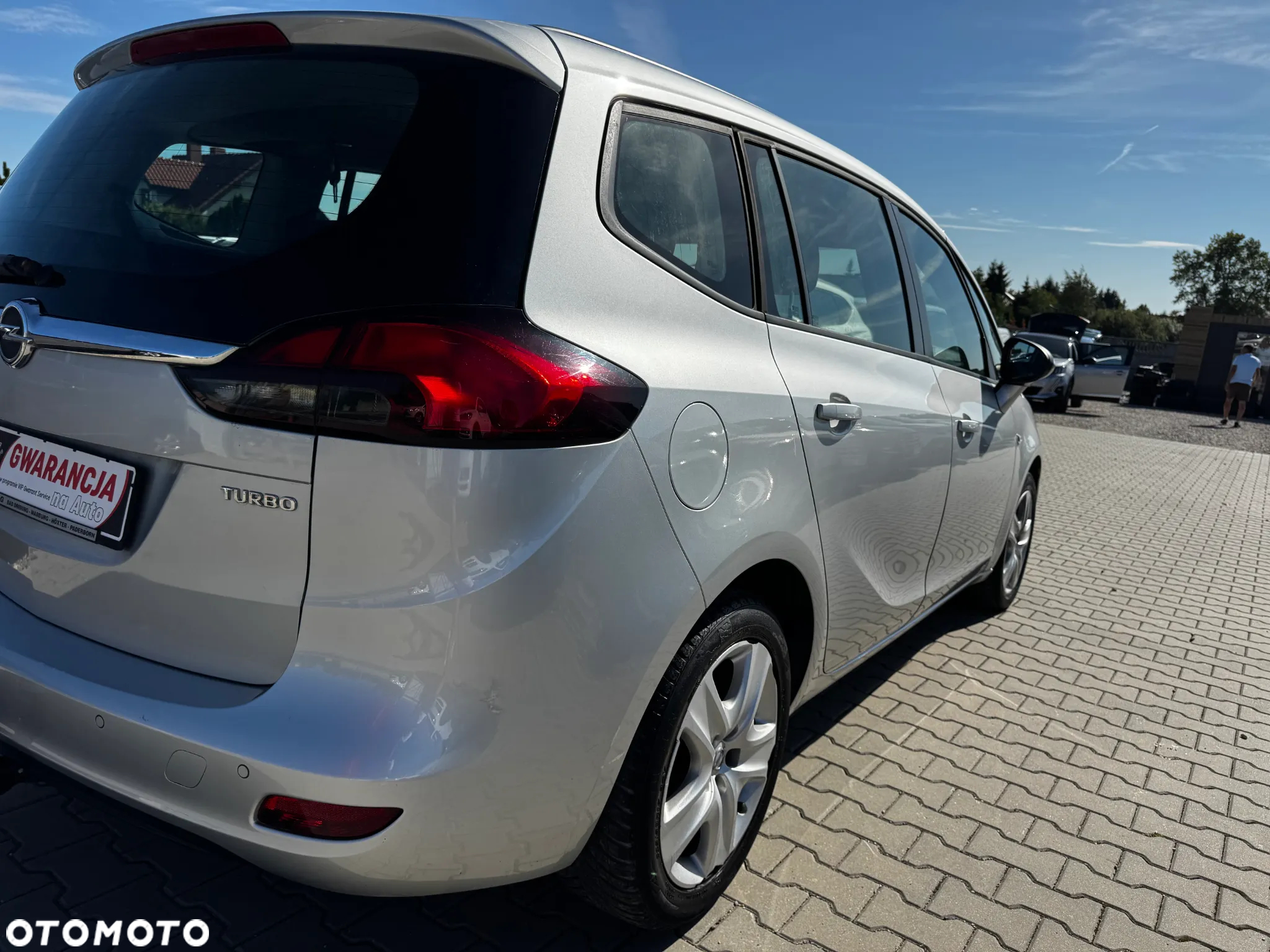 Opel Zafira 1.4 T Cosmo - 4