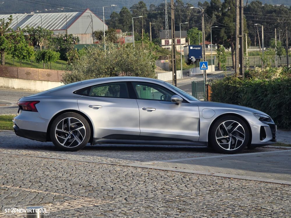 Audi e-tron GT quattro - 11