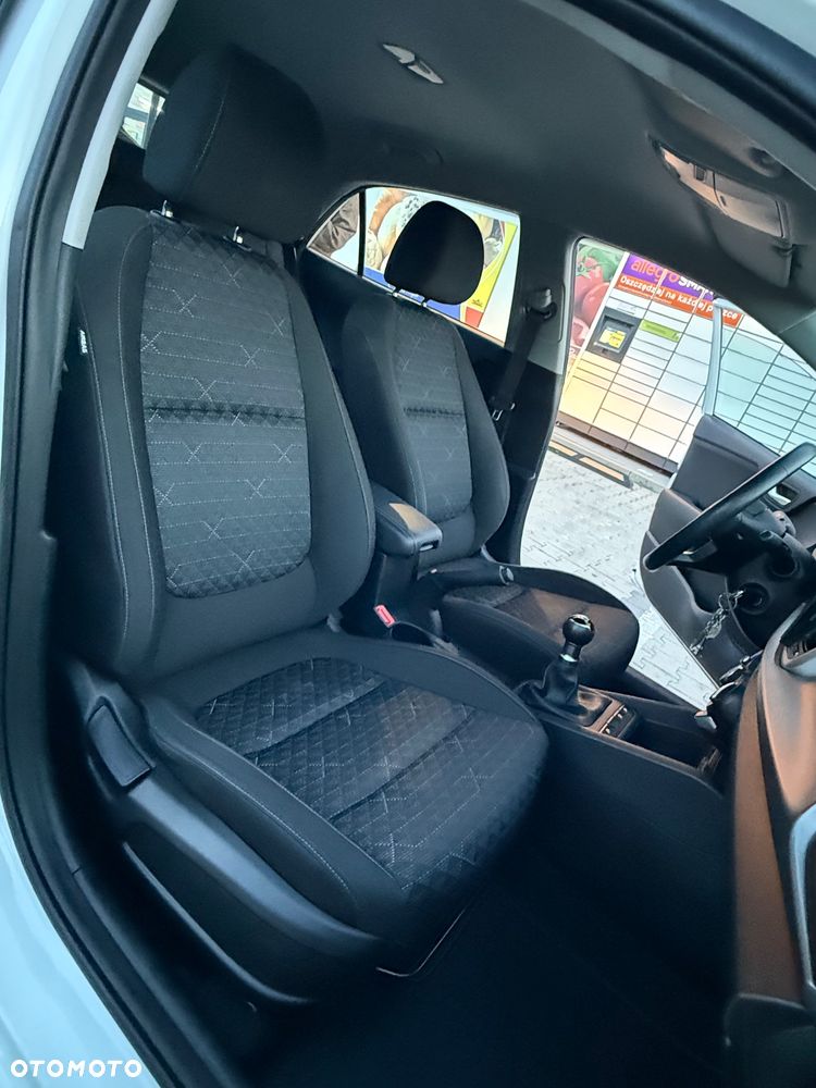 Kia Rio 1.2 L Business Line - 19
