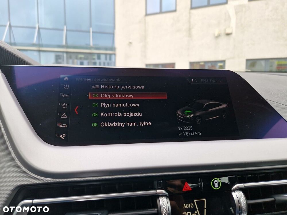 BMW Seria 2 218d Advantage sport - 22