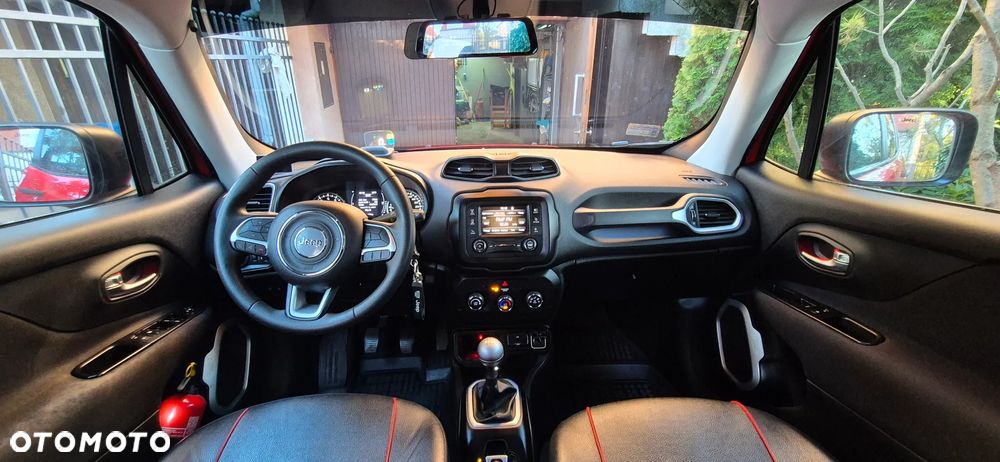 Jeep Renegade 1.6 E-TorQ Sport FWD - 10