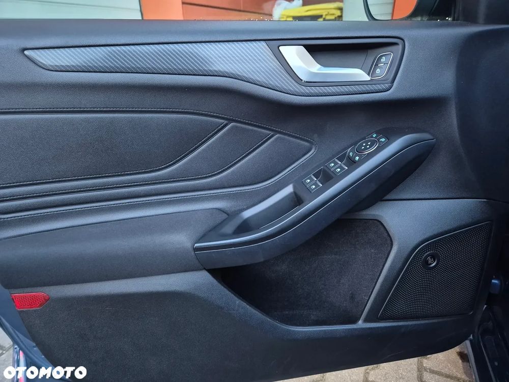 Ford Focus 1.5 EcoBoost STart-Stopp-System ST-Line - 18