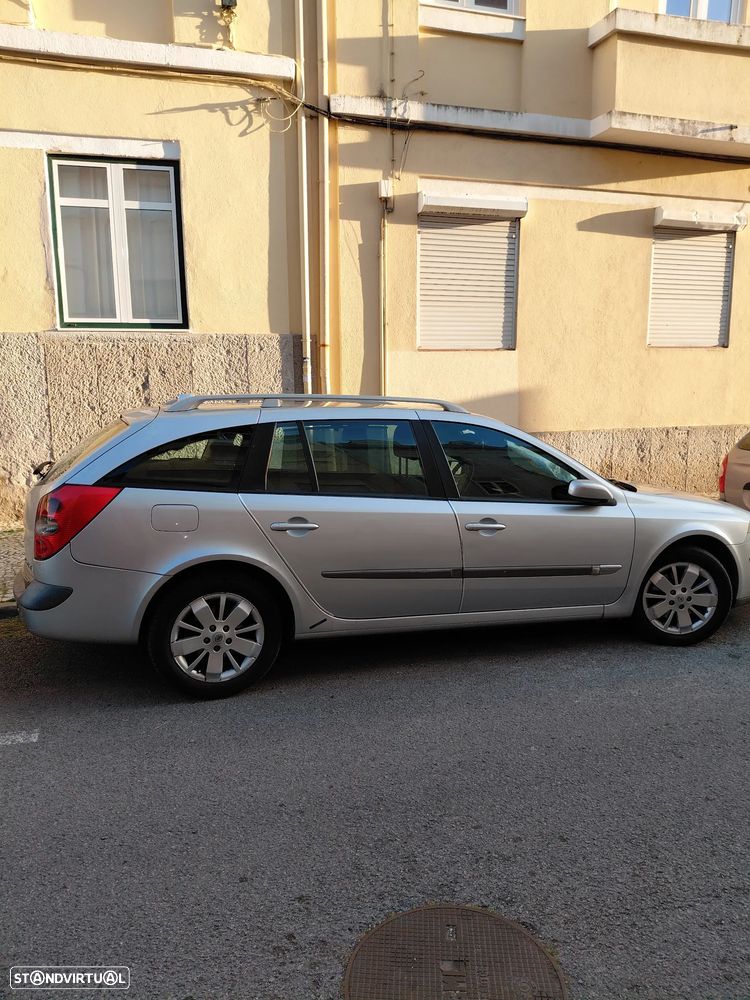 Renault Laguna Break 1.5 dCi Confort - 10