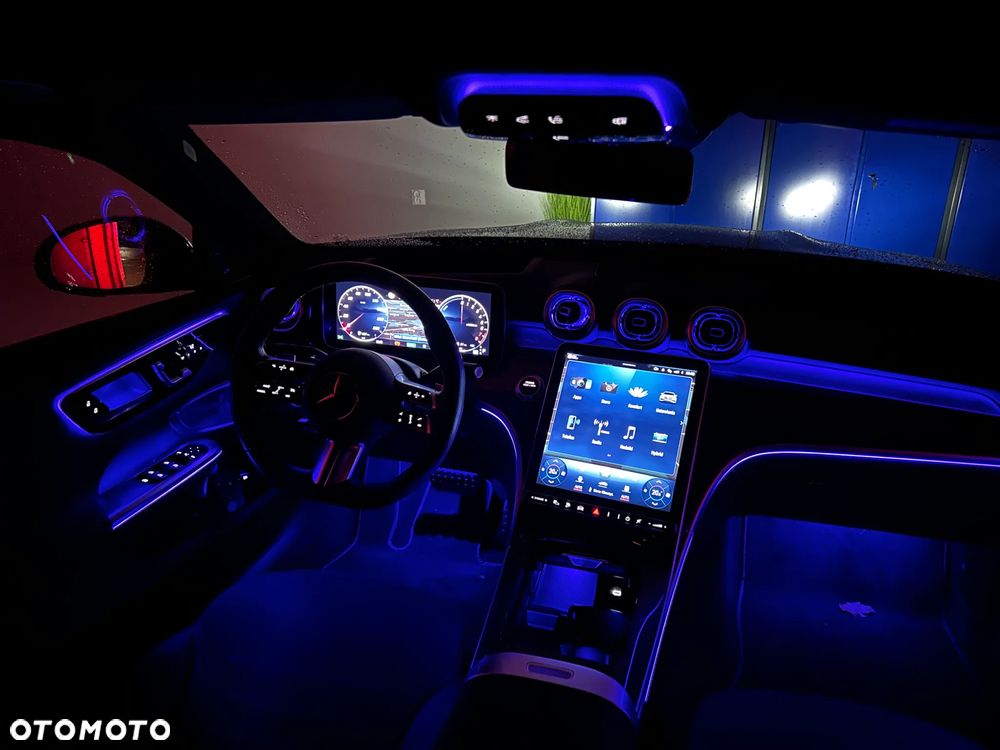 Mercedes-Benz Klasa C 400 e PHEV 4-Matic AMG - 22