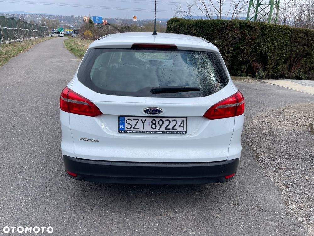 Ford Focus 1.5 TDCi DPF Start-Stopp-System Business - 6