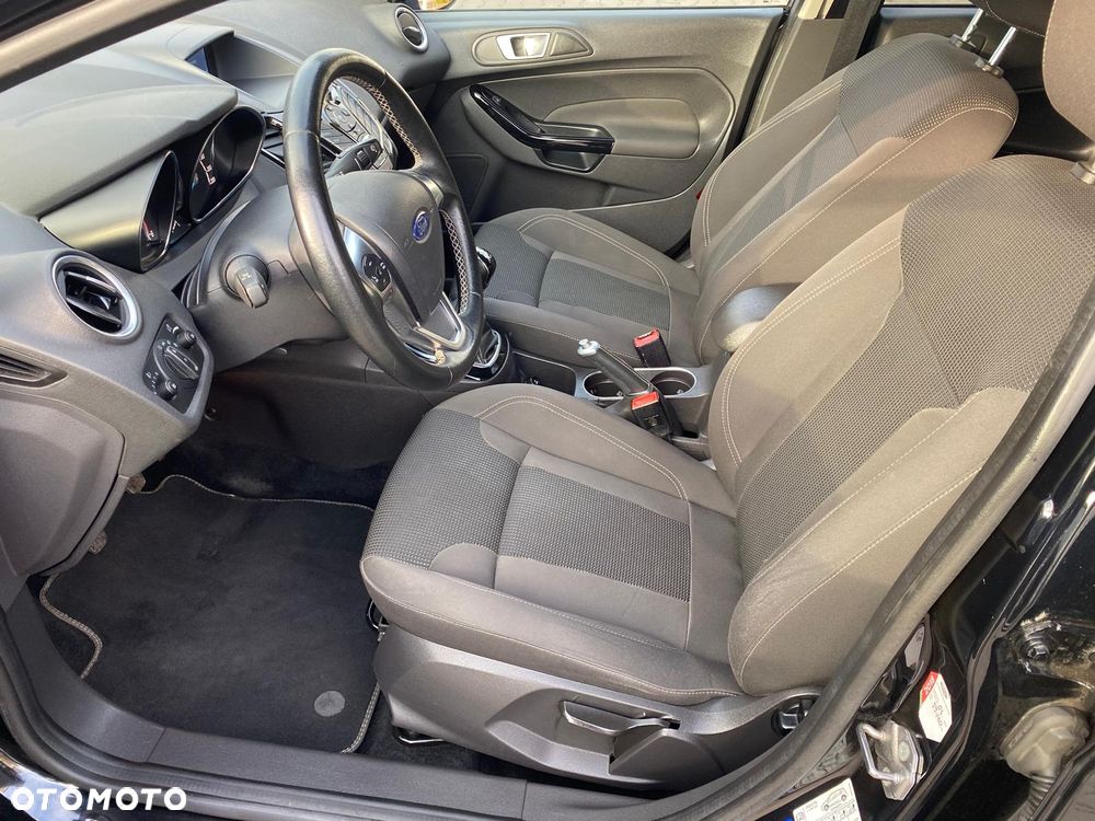 Ford Fiesta 1.5 TDCi Titanium - 21