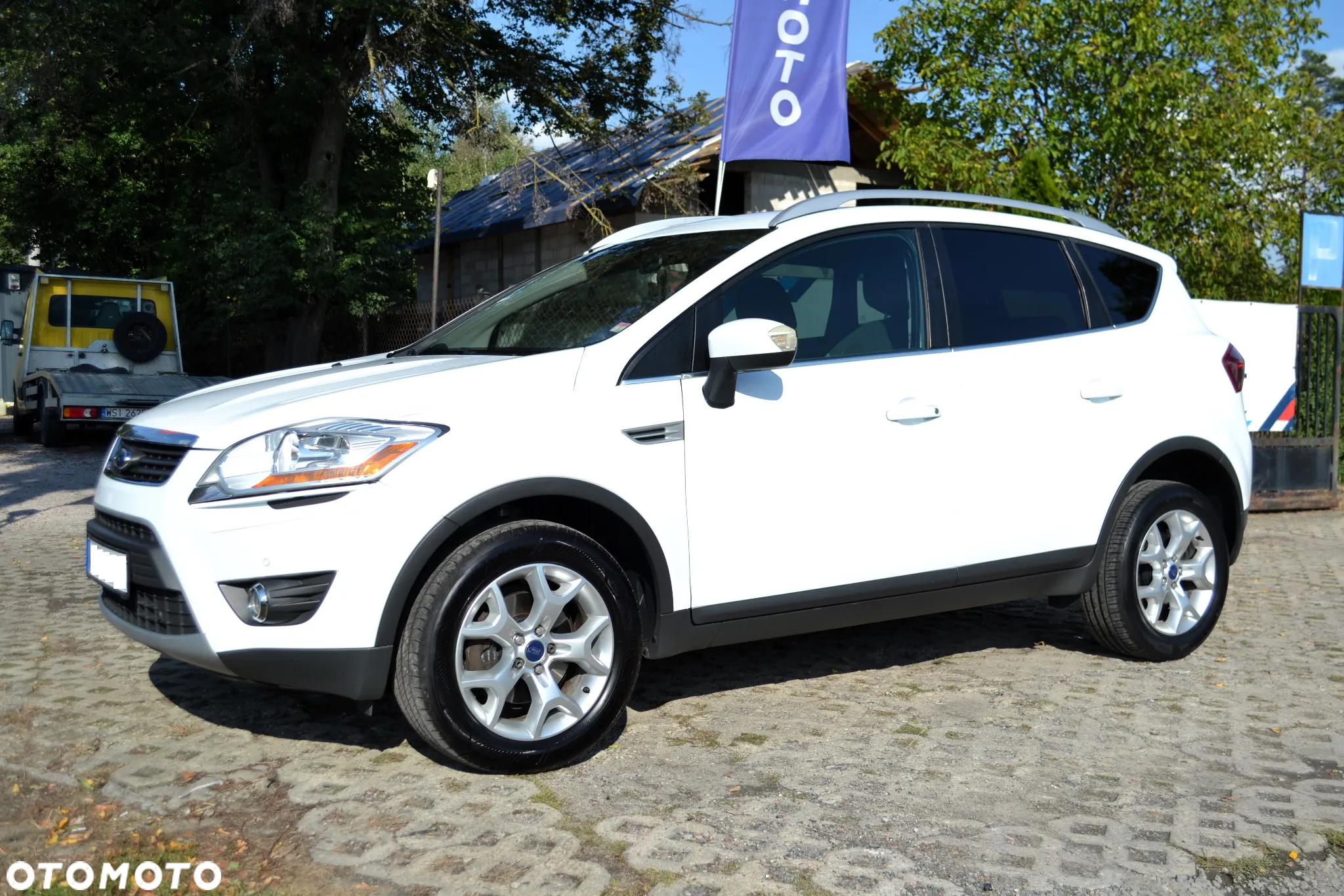 Ford Kuga 2.0 TDCi 4x4 Trend - 2