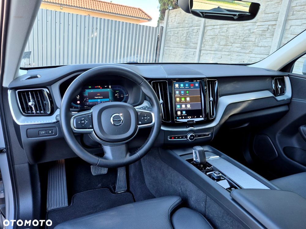 Volvo XC 60 T6 AWD Plug-In Hybrid Inscription - 10