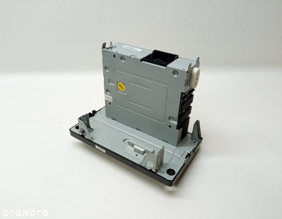 RADIO RADIOODTWARZACZ VW CRAFTER II 2E0035130 - 4