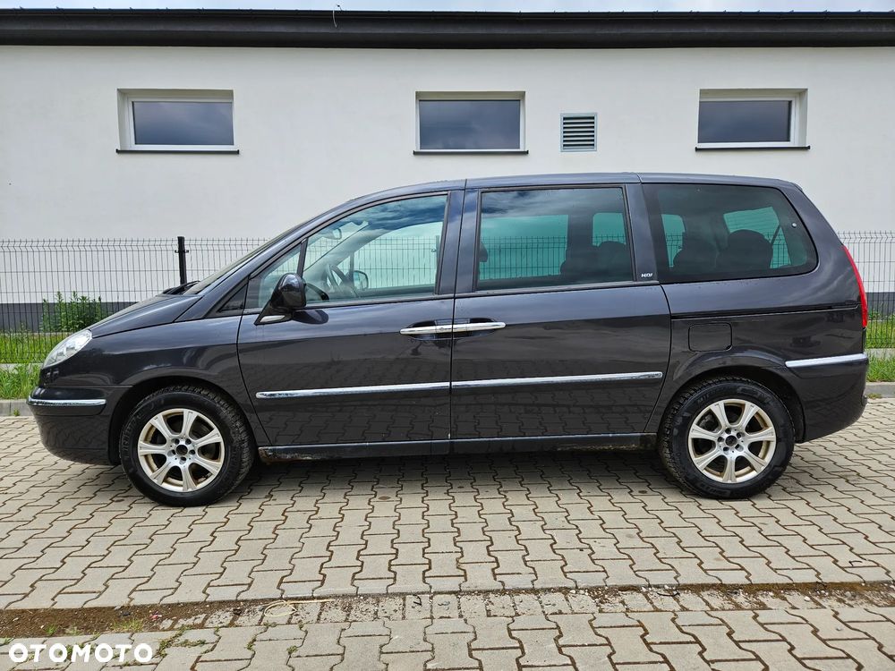 Peugeot 807 2.0 HDi Premium - 8