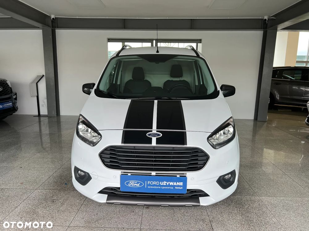 Ford Courier - 5