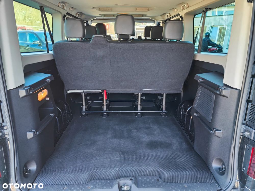Opel Vivaro - 20