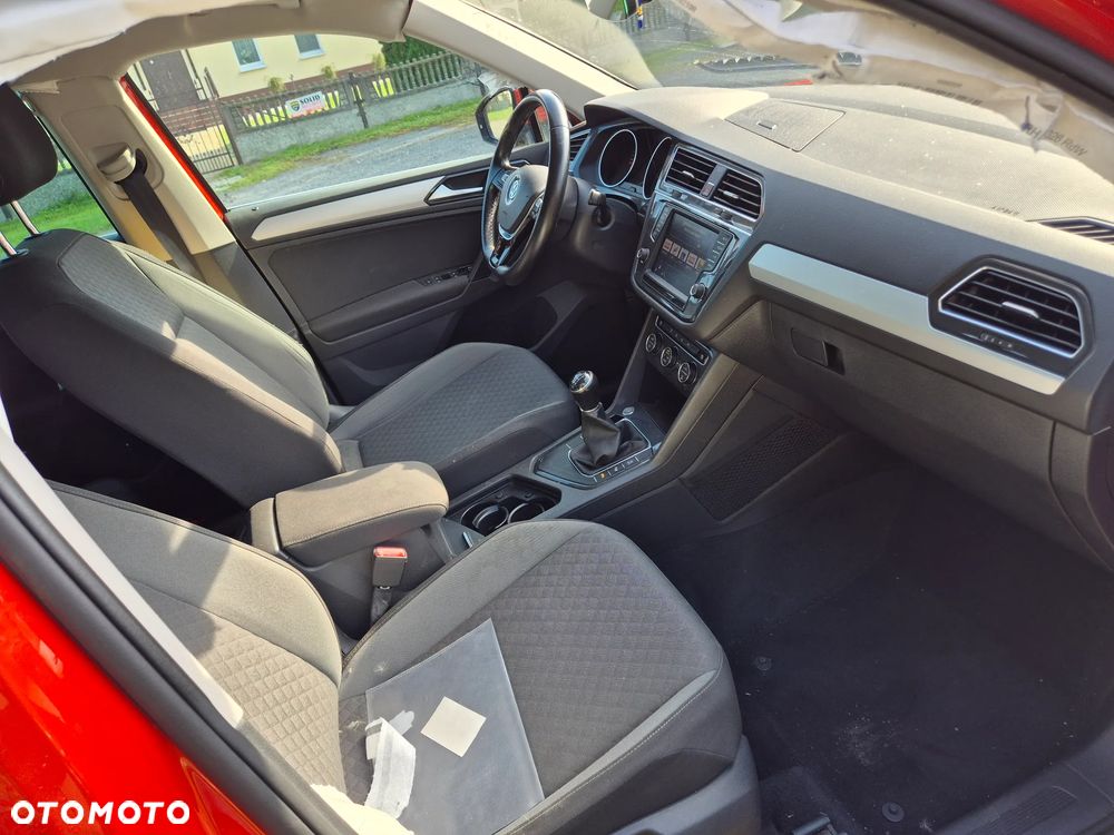 Volkswagen Tiguan - 6