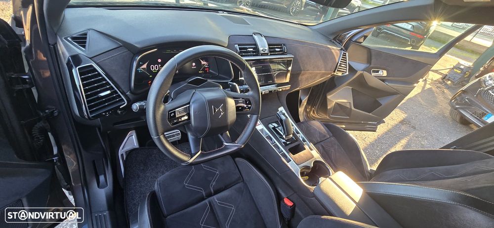 DS DS7 Crossback E-Tense Performance Line+ EAT8 - 11