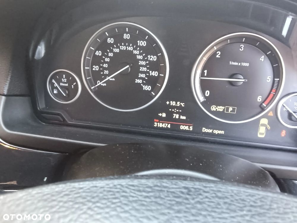BMW Seria 5 520d - 12