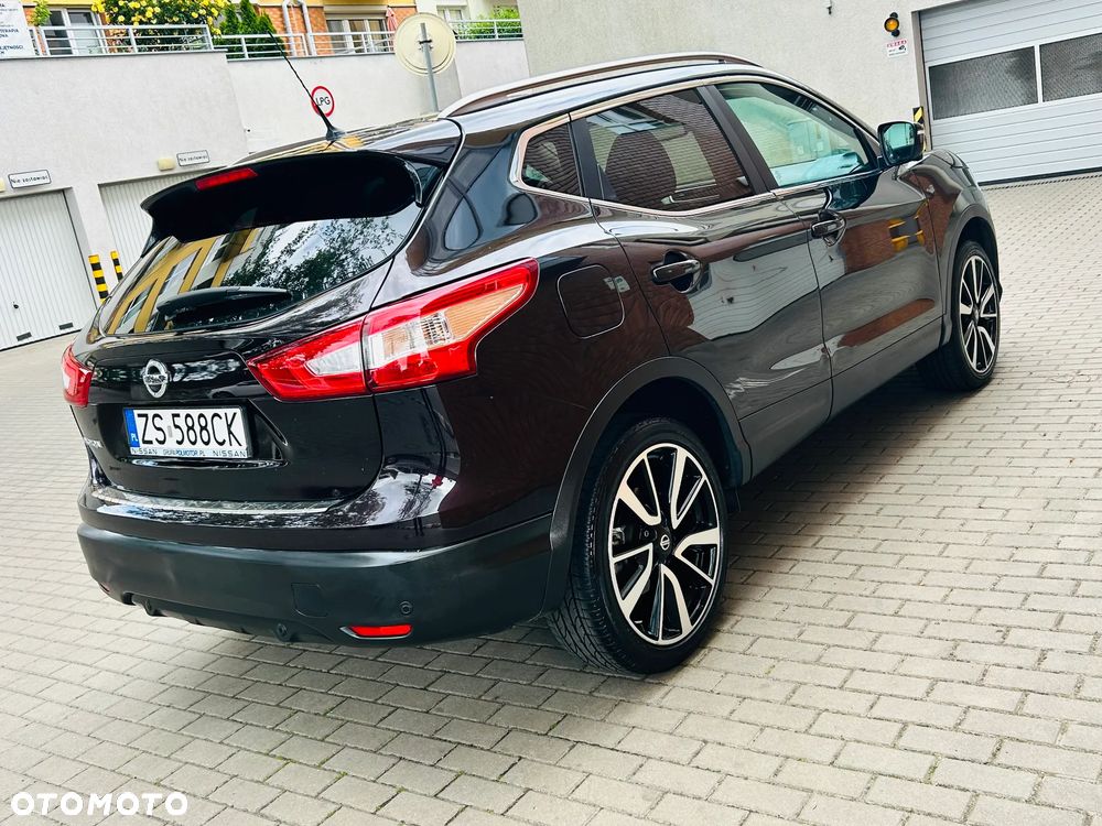 Nissan Qashqai - 10