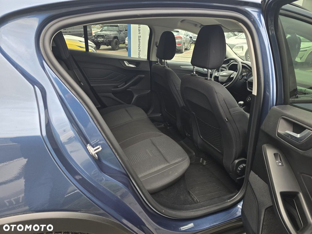 Ford Focus 1.0 EcoBoost mHEV Active - 8