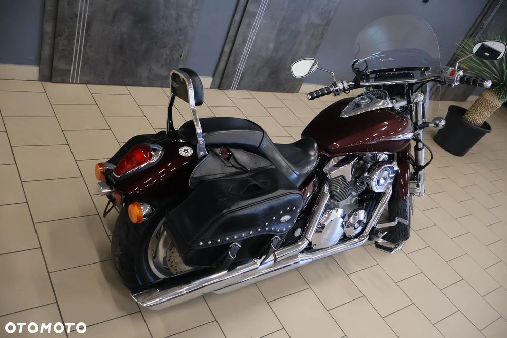 Honda VTX - 11