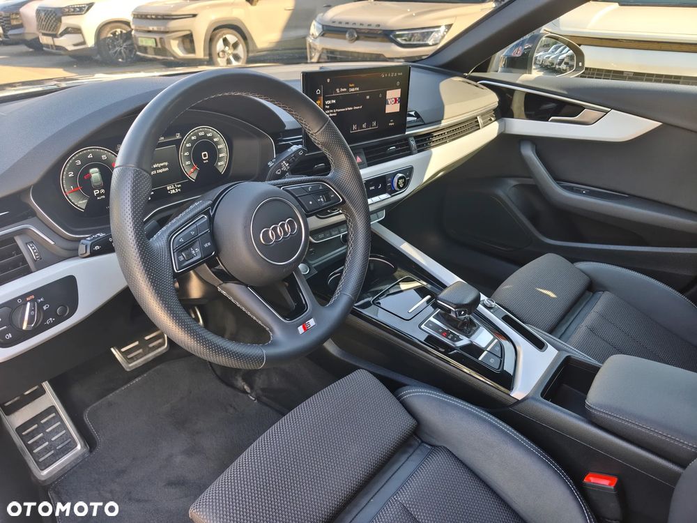 Audi A4 Avant 40 TFSI mHEV S tronic - 29