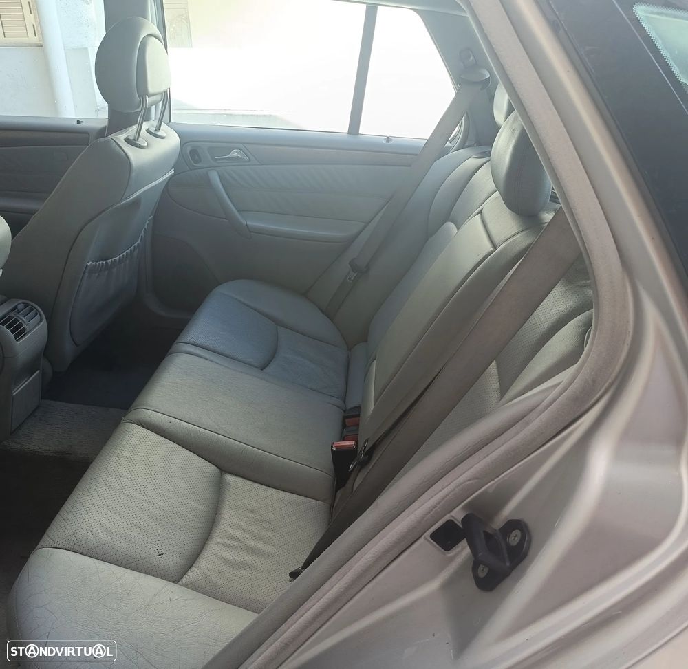 Mercedes-Benz C 220 CDi Avantgarde - 10