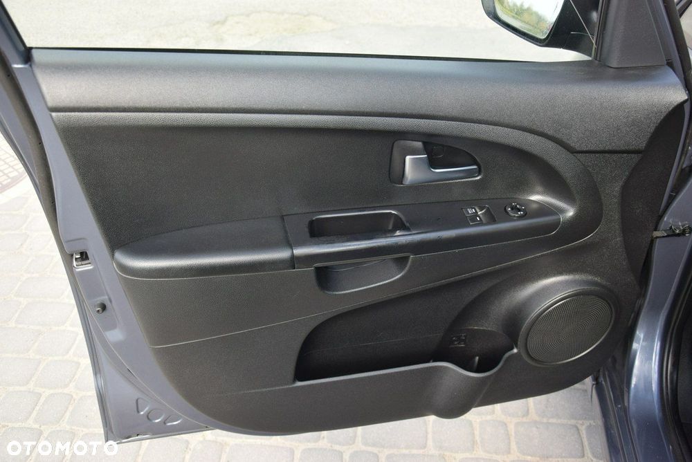Kia Venga 1.4 CVVT Attract - 9