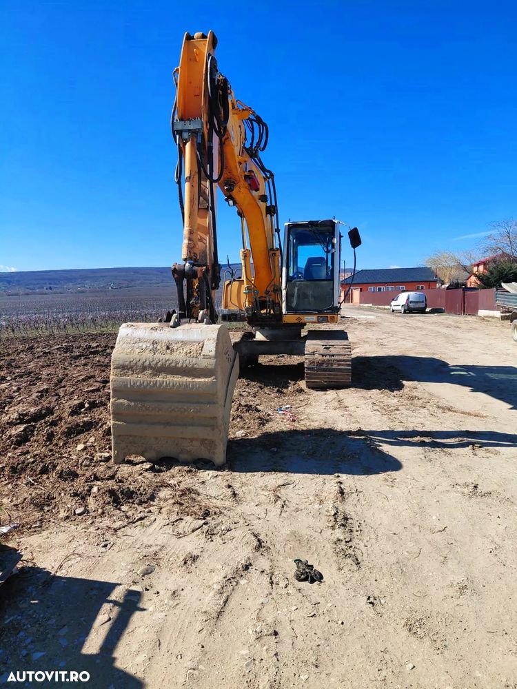 Liebherr R317 Litronic Excavator pe senile - 3