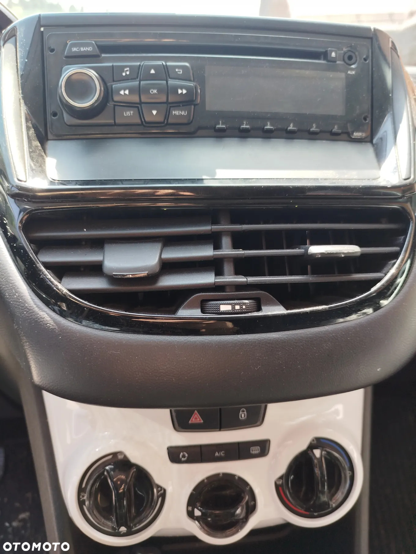 Peugeot 208 PureTech 68 Access - 11