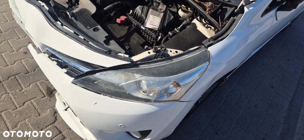 Toyota Verso 1.6 D-4D Active EU6 - 11