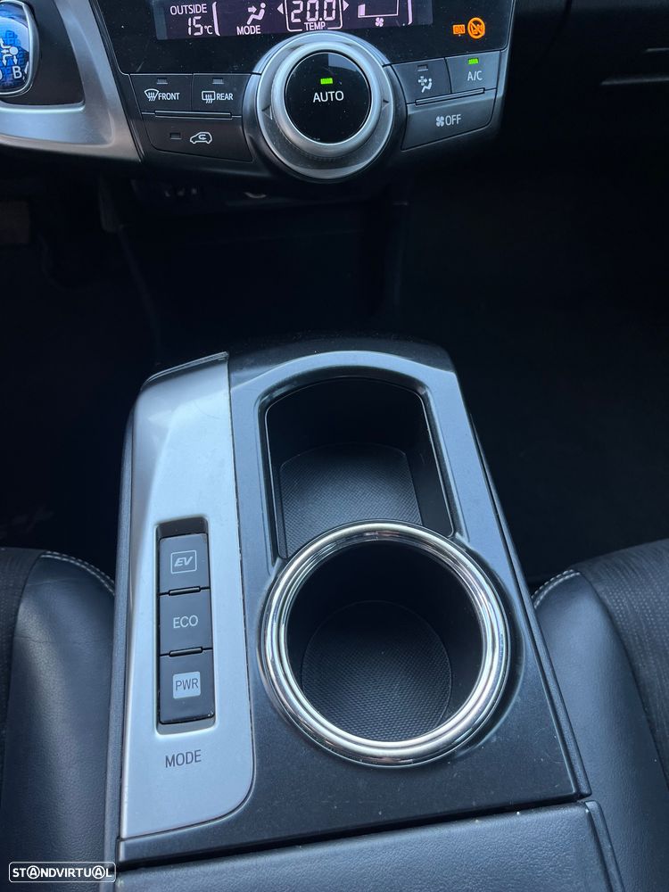 Toyota Prius+ - 10