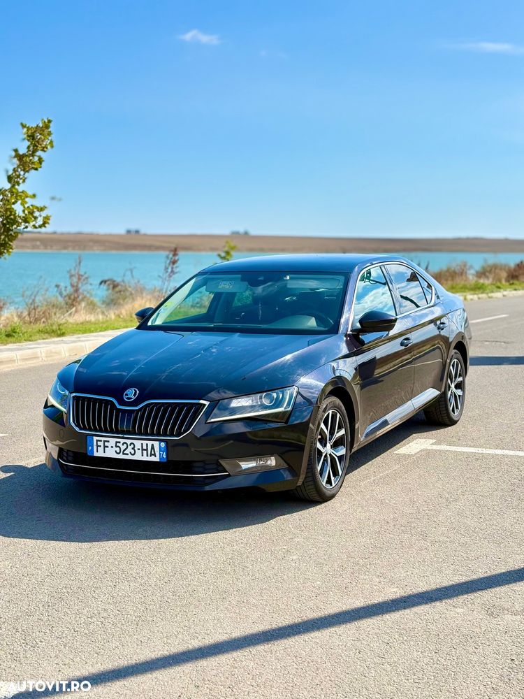 Skoda Superb 2.0 TDI DSG Active - 2