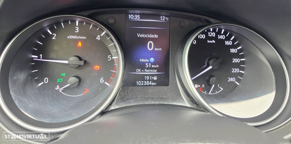 Nissan Qashqai 1.5 dCi N-Connecta - 27