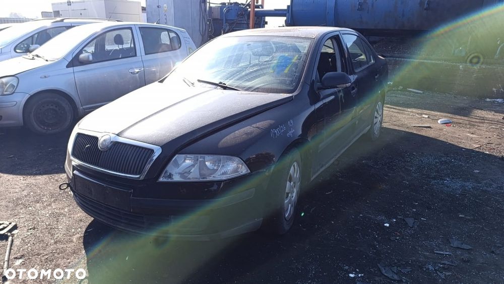 36038 Skoda Octavia 2 model od 04-08 silnik 1.9 TDI 105 BXE skrzynia JCR 5 biegowa lakier LF9R - 1