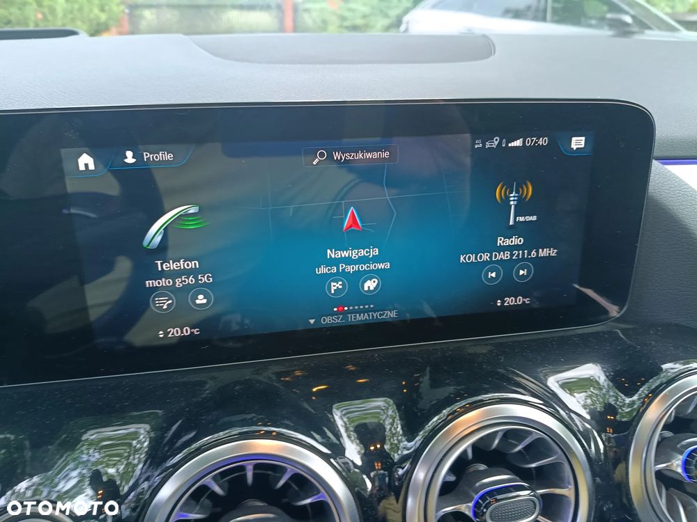 Mercedes-Benz GLA - 19
