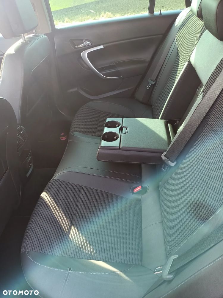 Opel Insignia 2.0 CDTI Cosmo S&S - 9