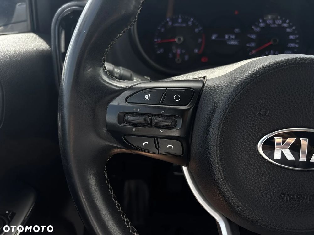 Kia Picanto 1.0 L - 12