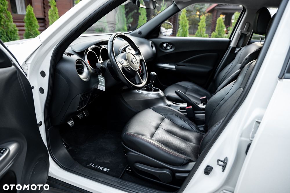 Nissan Juke 1.6 T Acenta - 16