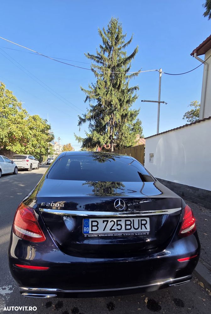 Mercedes-Benz E 2018 photo 2