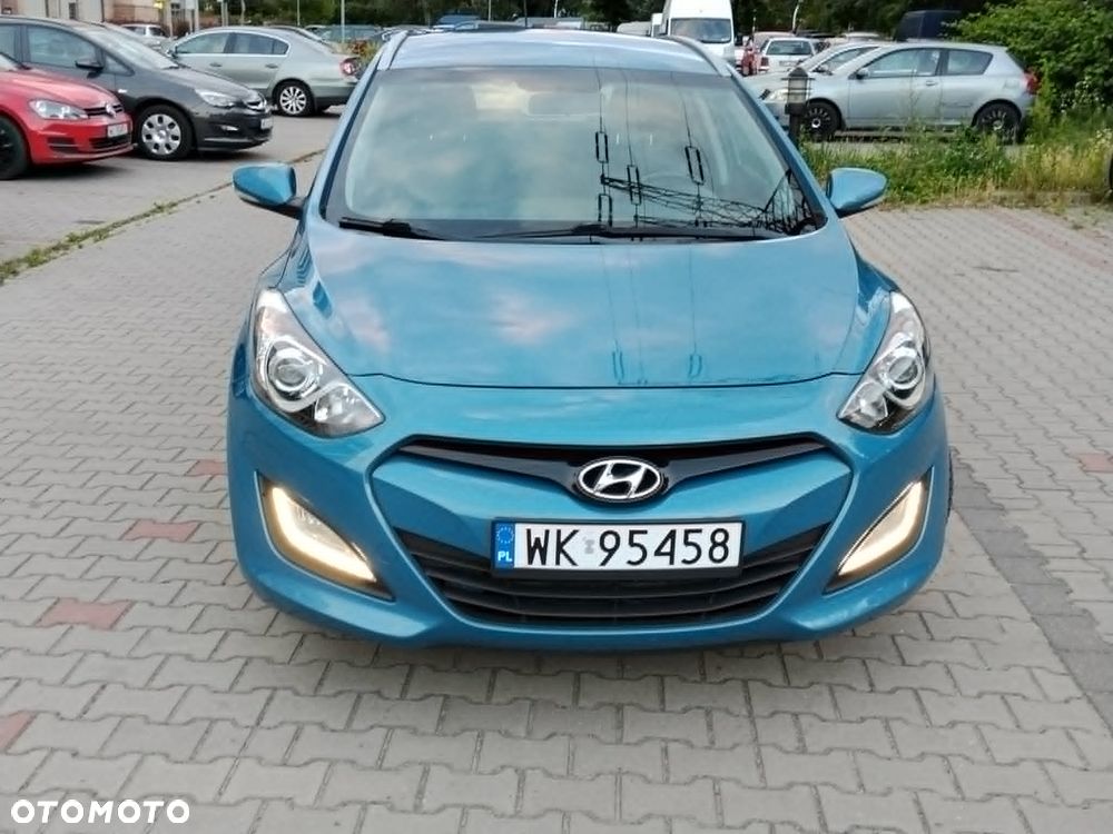 Hyundai i30 blue 1.6 GDI YES Gold - 2